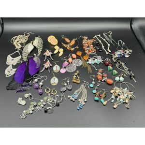 Pierced Earrings Lot Mostly Dangle Vintage and‎ Contemporary 36 Sets